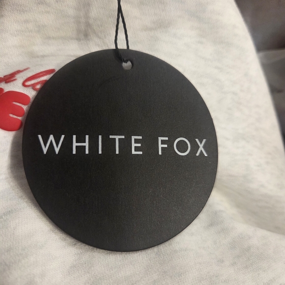 WHITE FOX!! BEST SELLER!! With Love In The Moment Oversized Hoodie Grey Marle - Picture 2 of 12